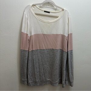 NanaMacs Sweater Size Medium